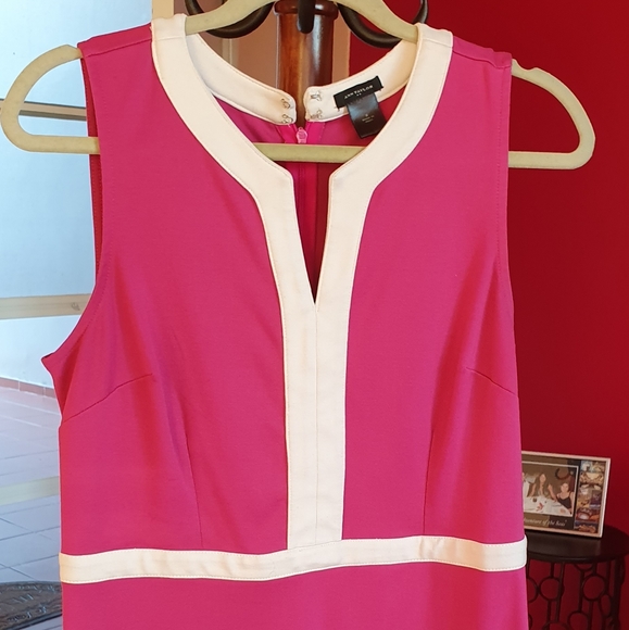 Dress - Picture 1 of 4